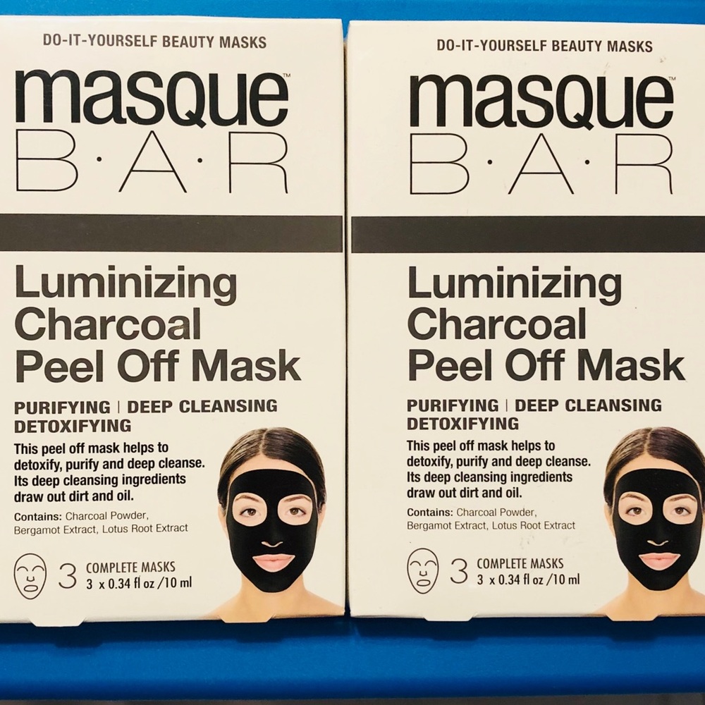 6 Masque Bar Luminizing Charcoal Peel Off Mask